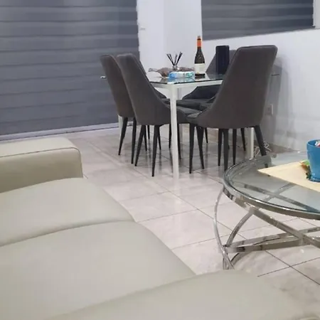 Pansiyon Cosy With Kingsize Bed By Beach Centre